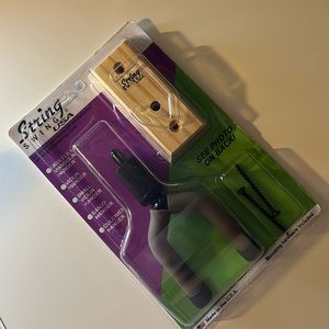 String Swing Instrument Mounter For Walls